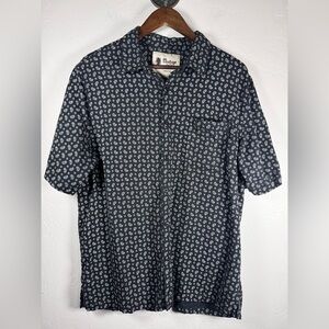Vintage Silk Button Short Sleeve Down Shirt With Paisley Pattern Size Large